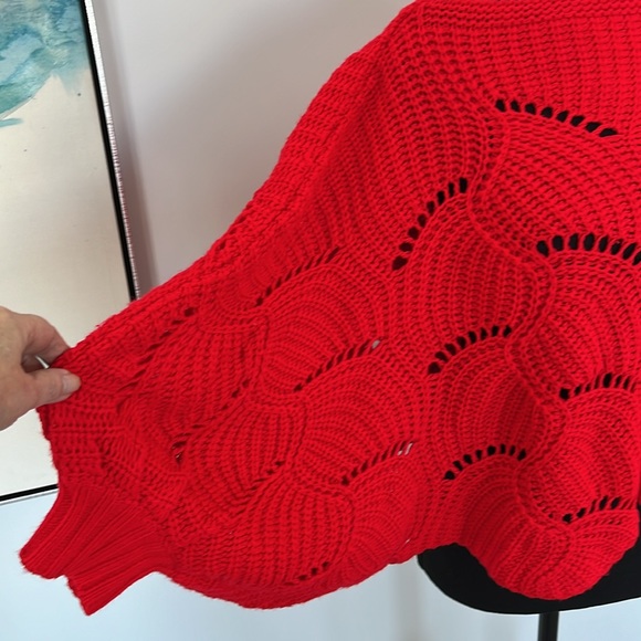 Ladies Very Red Sweater - Picture 2 of 6